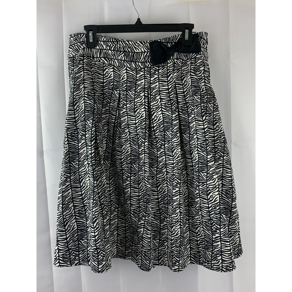 Retro Apt. 9 Skirt Women's Size 8 Black & White Bow Flare Skirt Side Zipper